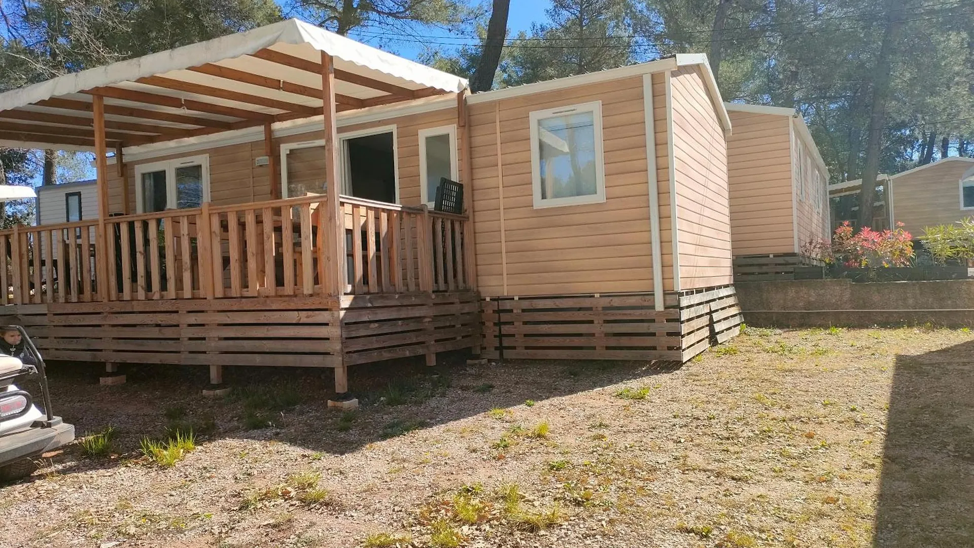 Terre De Provence, Mobil Home Camping 4* Nans-les-Pins